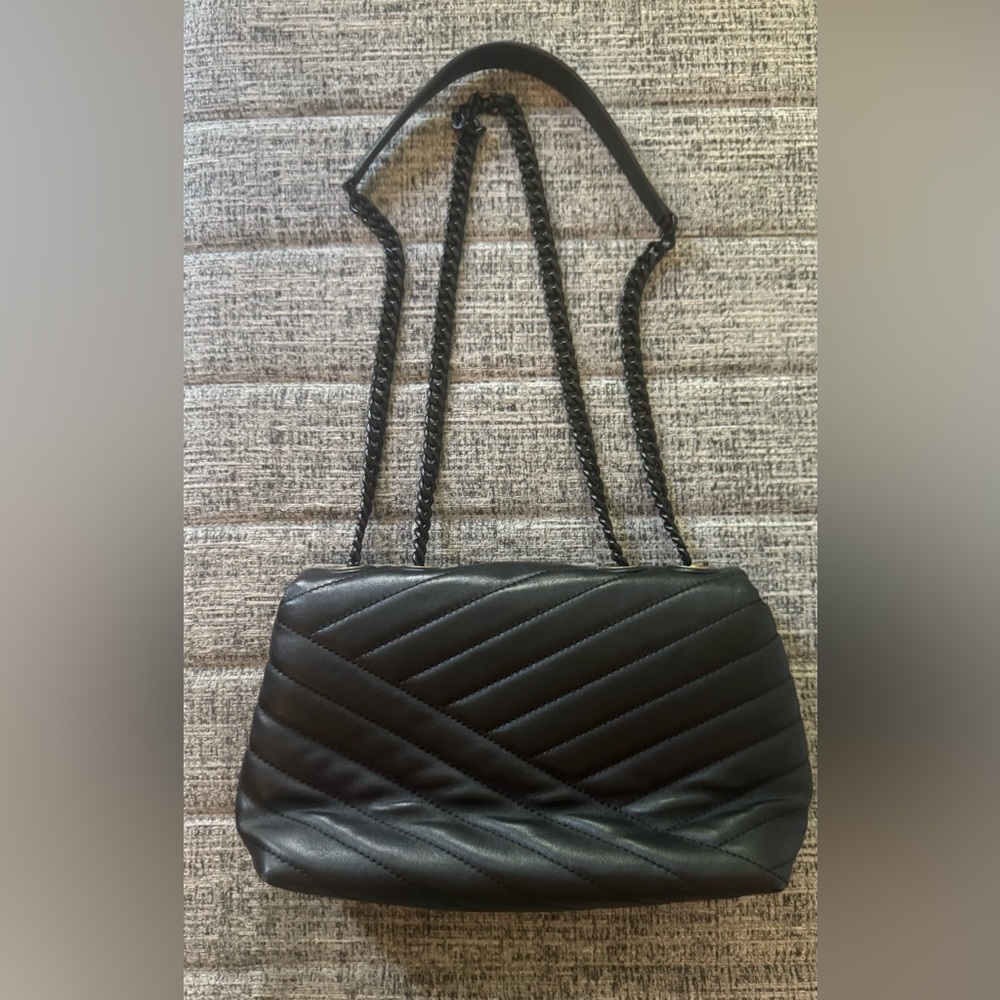 Tory Burch Black Quilted Leather Chain-Handle Shoulder Bag - Picture 4 of 13